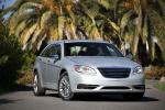 Chrysler 200 2011 года